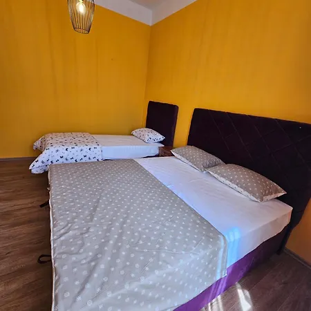 R&n Familiy Lägenhet Mostar
