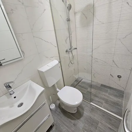 R&n Familiy Apartment Mostar